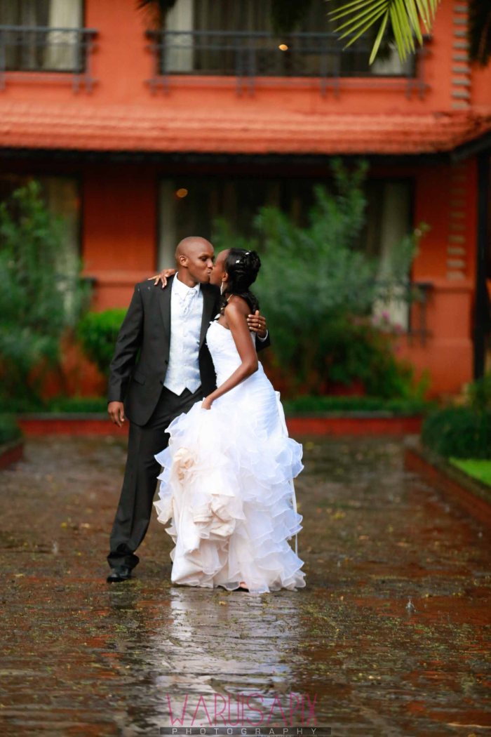 Kenyan wedding photographer nairobi streets shoot-63